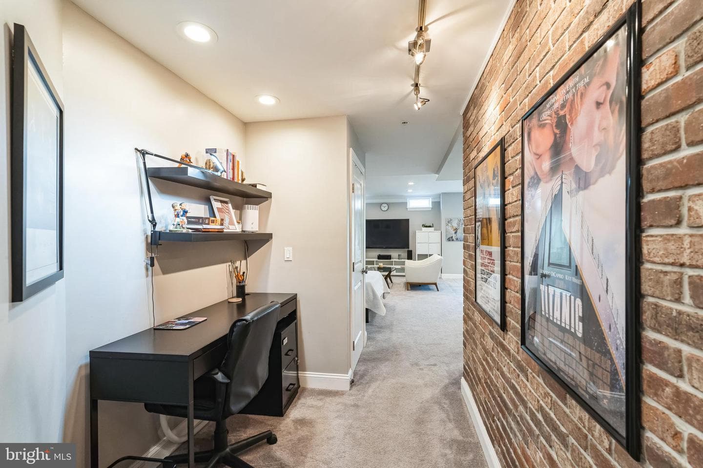 2138 Julia Drive photo 18