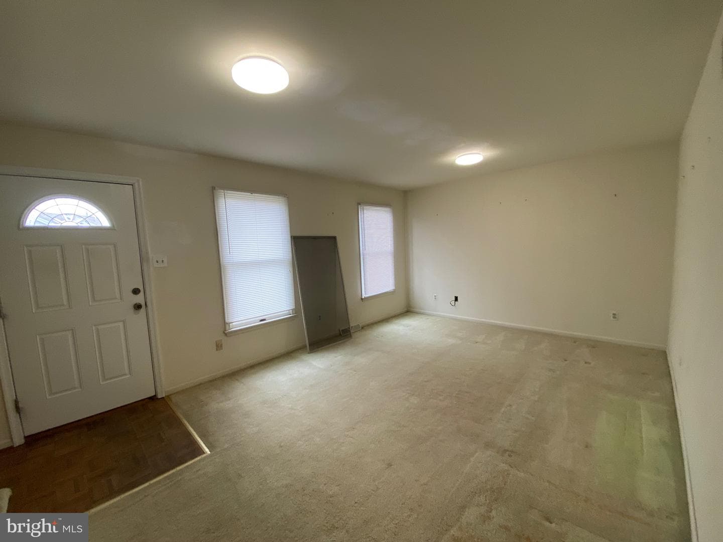 1123 Stoneham Circle photo 5
