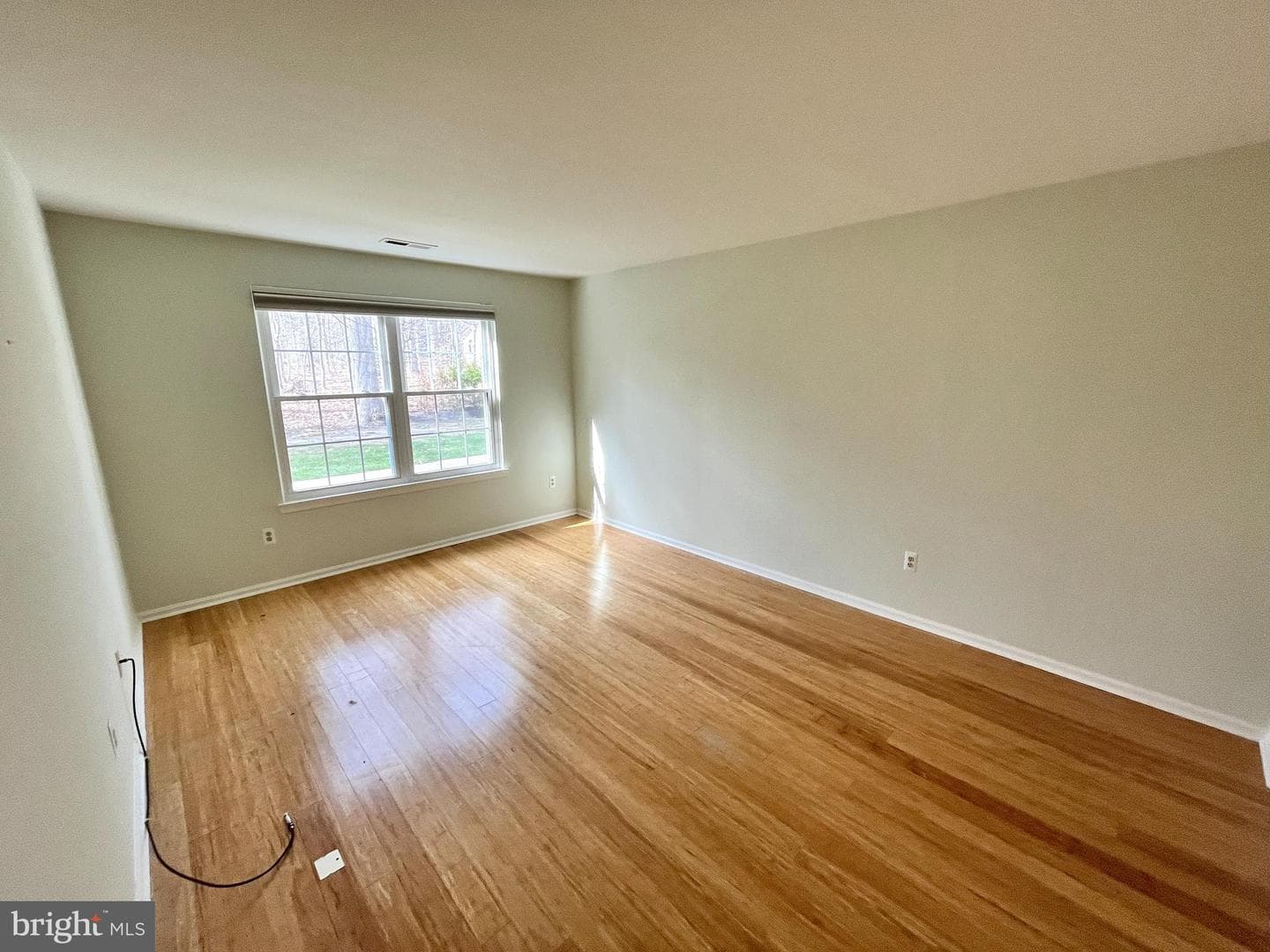40 Woodbine Court photo 12