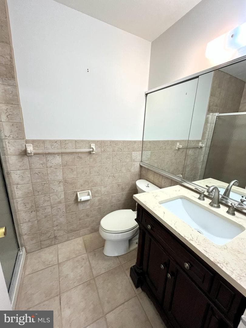 40 Woodbine Court photo 13