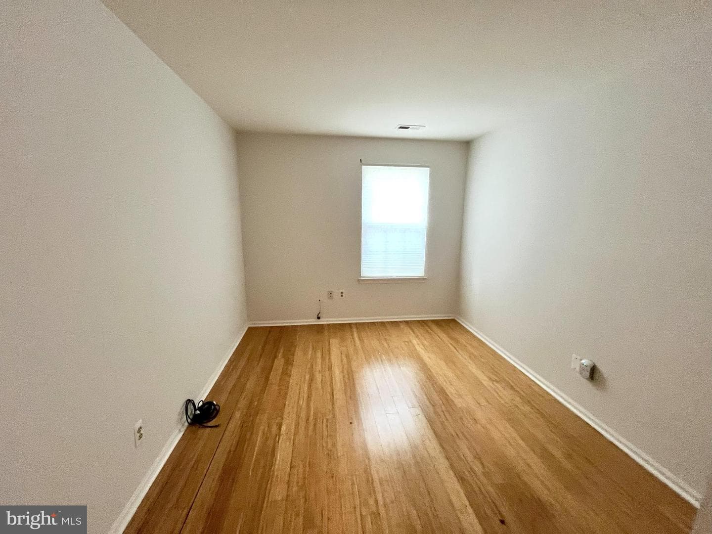 40 Woodbine Court photo 18