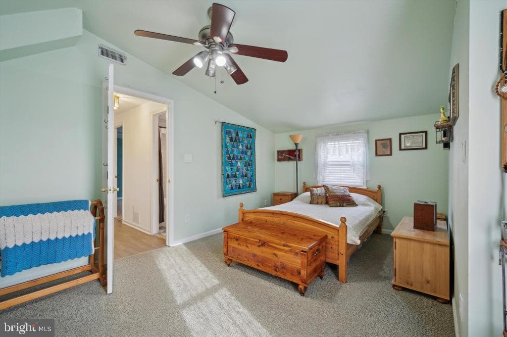 2042 Wharton Road photo 18
