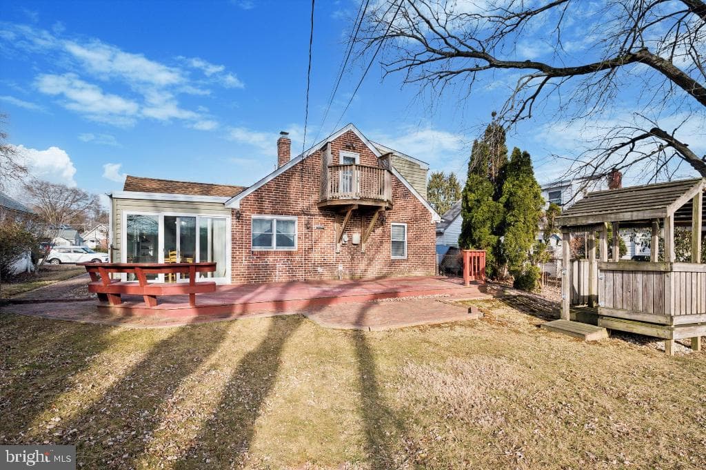 2042 Wharton Road photo 25
