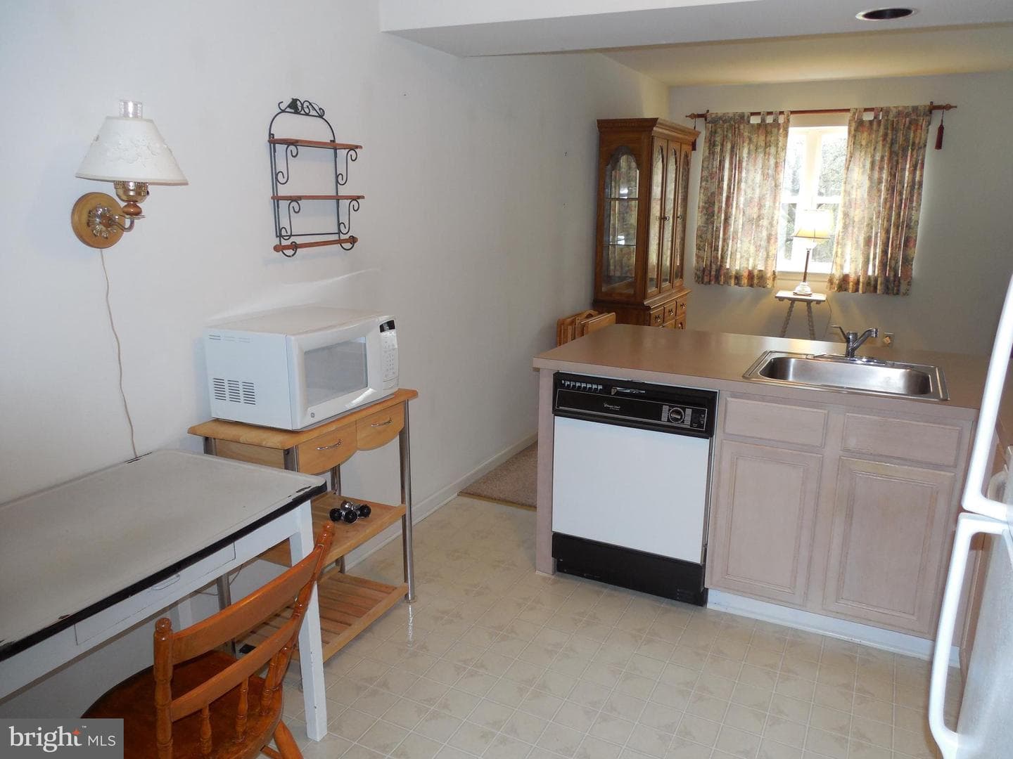 323 Parkview Drive photo 14