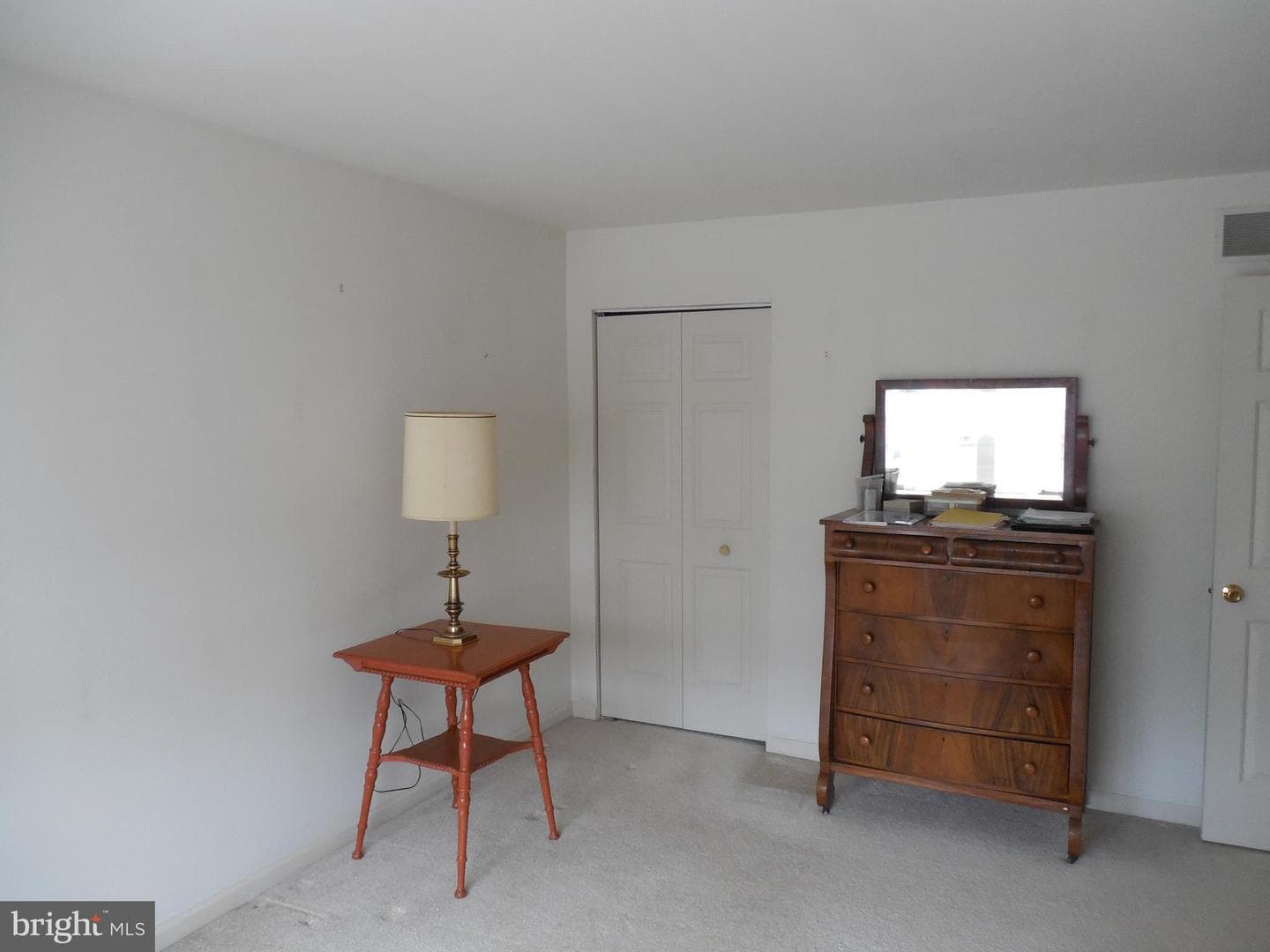 323 Parkview Drive photo 17