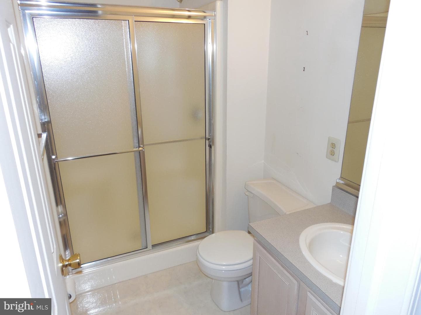 323 Parkview Drive photo 24