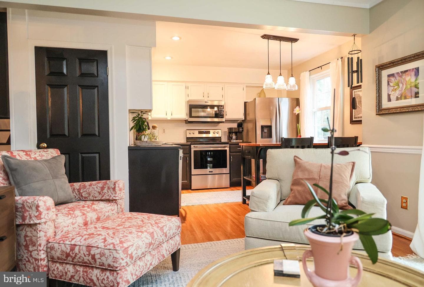 1118 Highpoint Circle photo 6