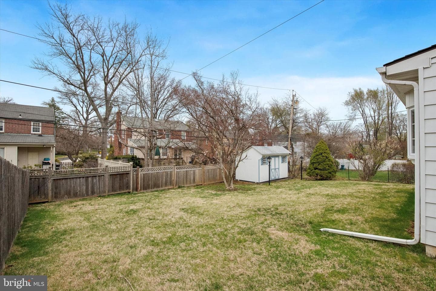 513 Kingston Road photo 14