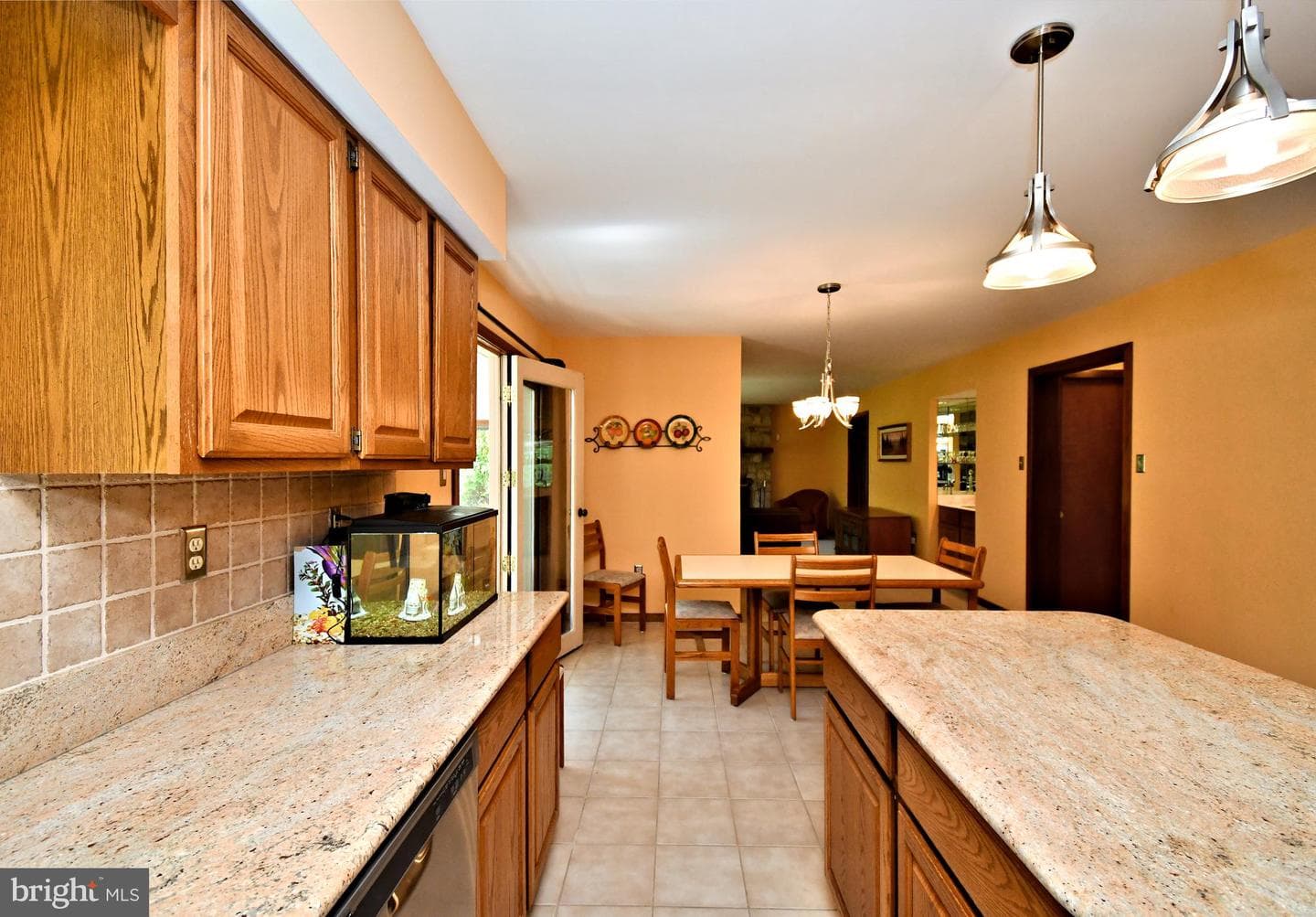 6 Chandler Court photo 22