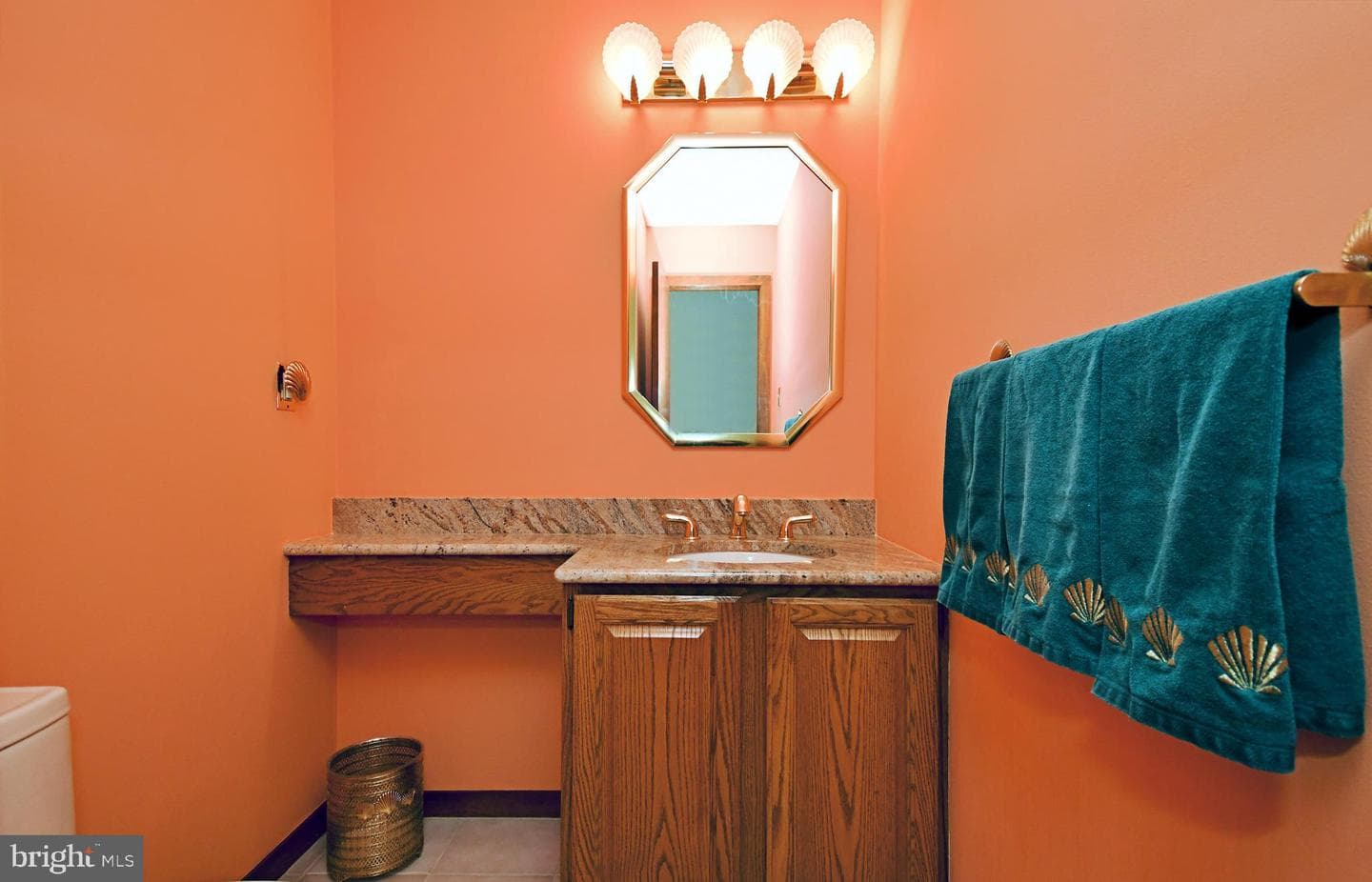 6 Chandler Court photo 37