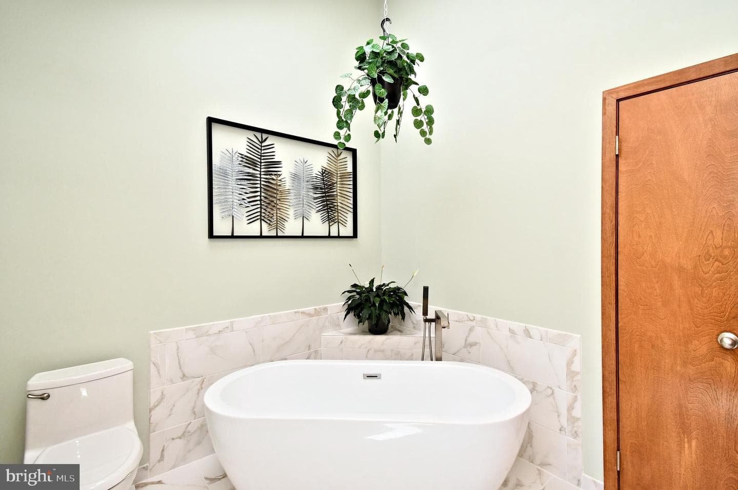 6 Chandler Court photo 51
