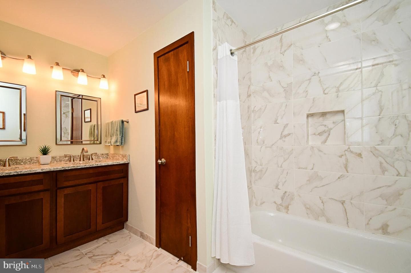 6 Chandler Court photo 66