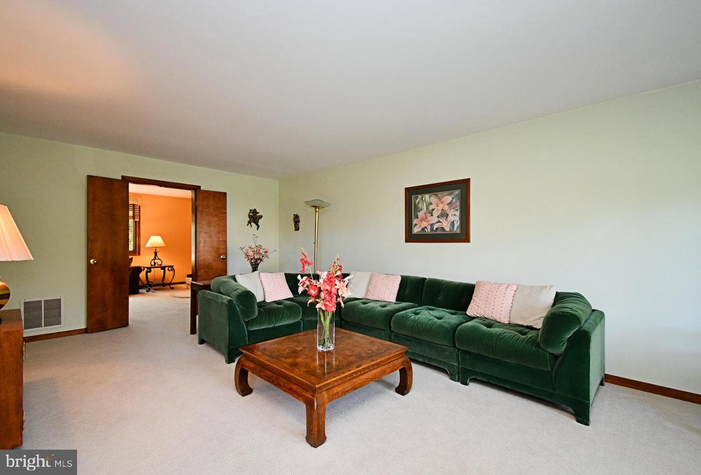 6 Chandler Court photo 8