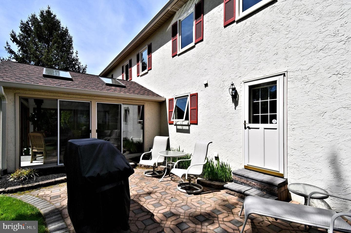 6 Chandler Court photo 86