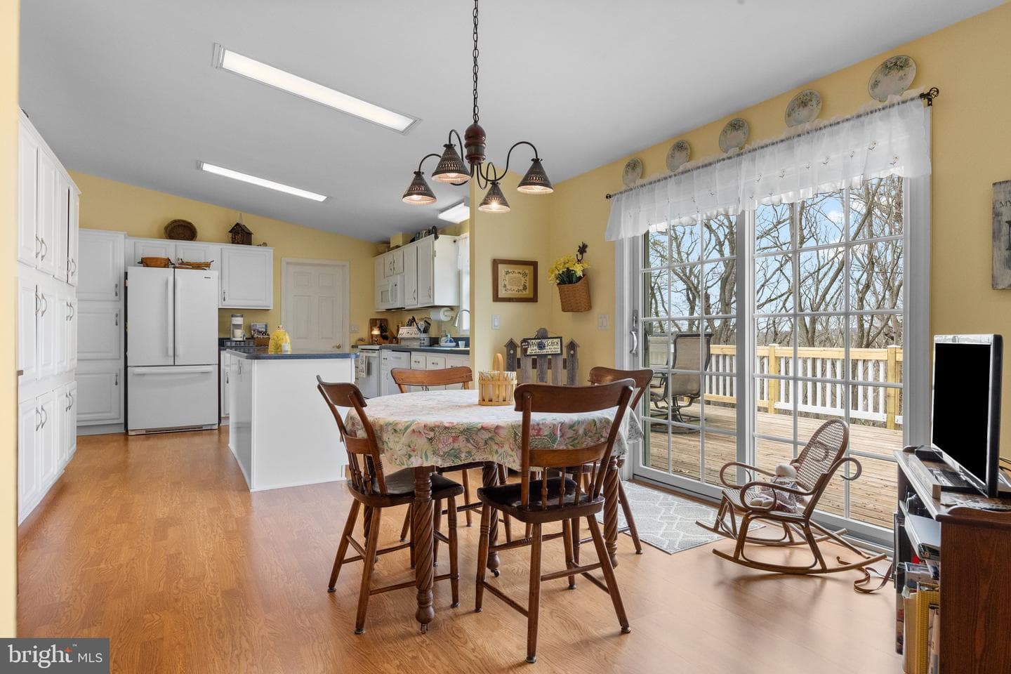 1032 Scenic View Drive photo 10