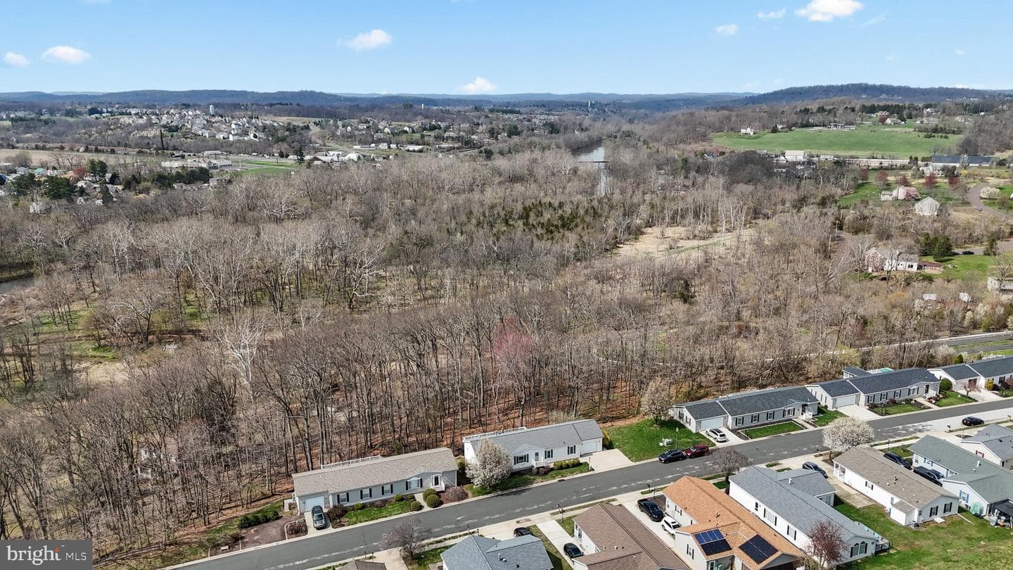 1032 Scenic View Drive photo 32