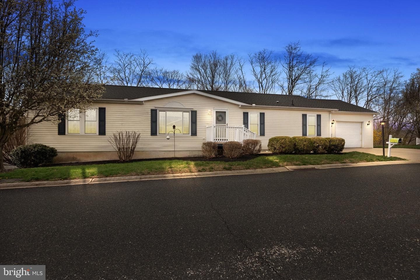 1032 Scenic View Drive photo 37
