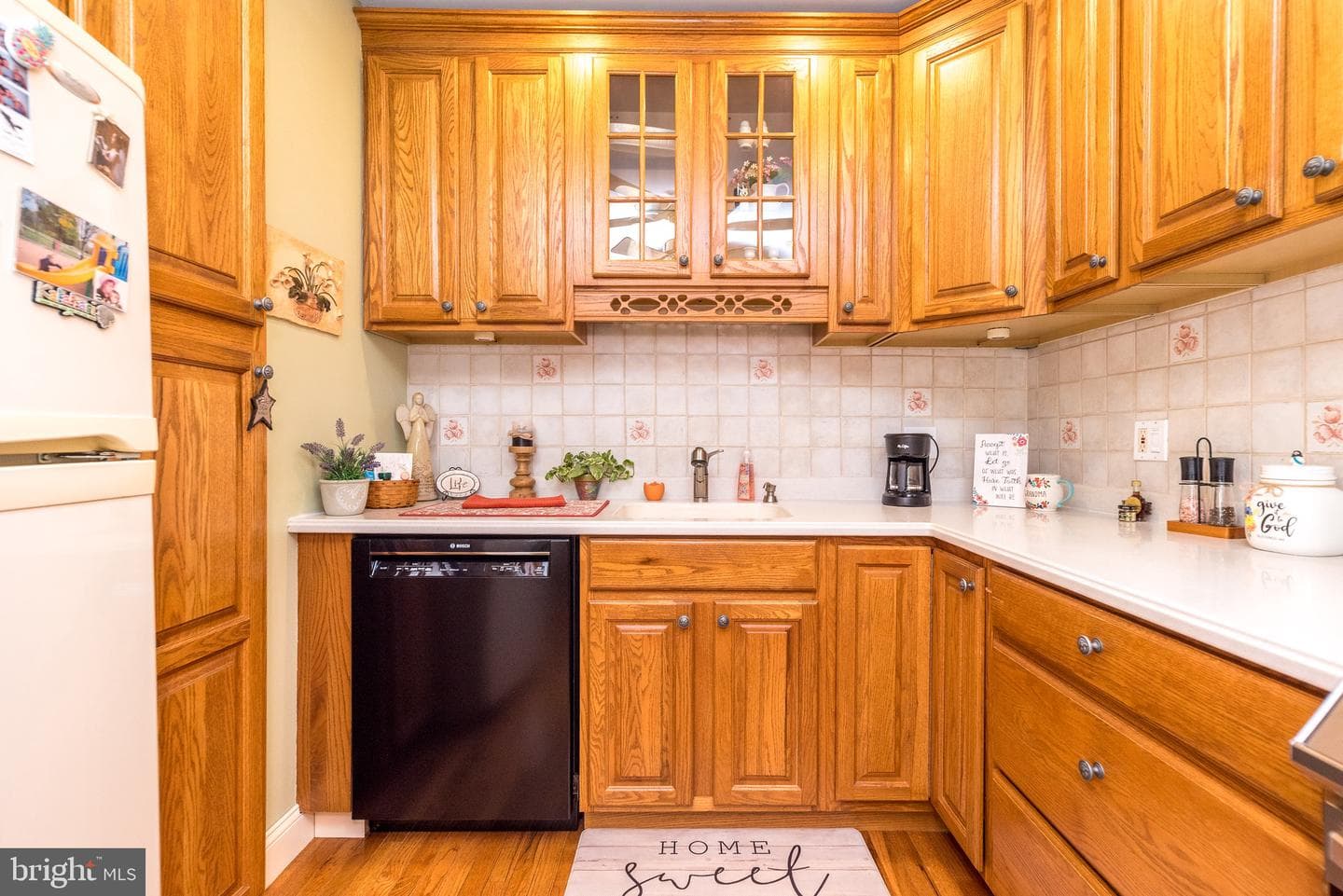 4 Elm Avenue photo 19