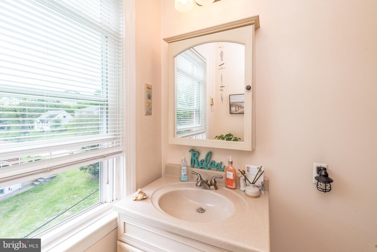 4 Elm Avenue photo 30