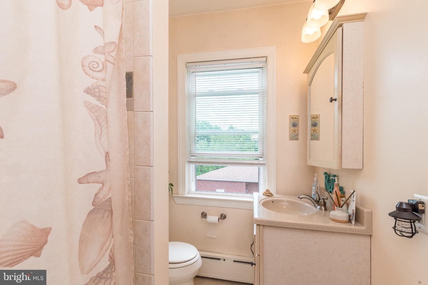 4 Elm Avenue photo 31