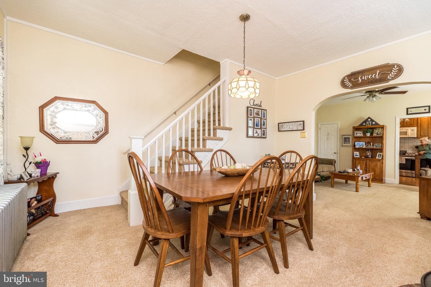 4 Elm Avenue photo 8
