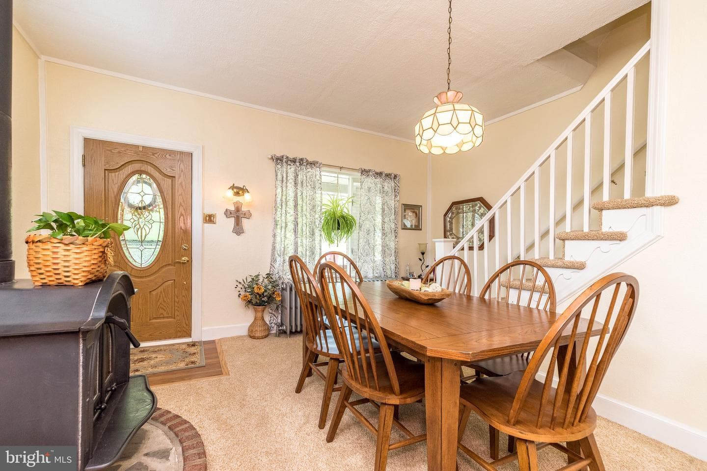 4 Elm Avenue photo 9
