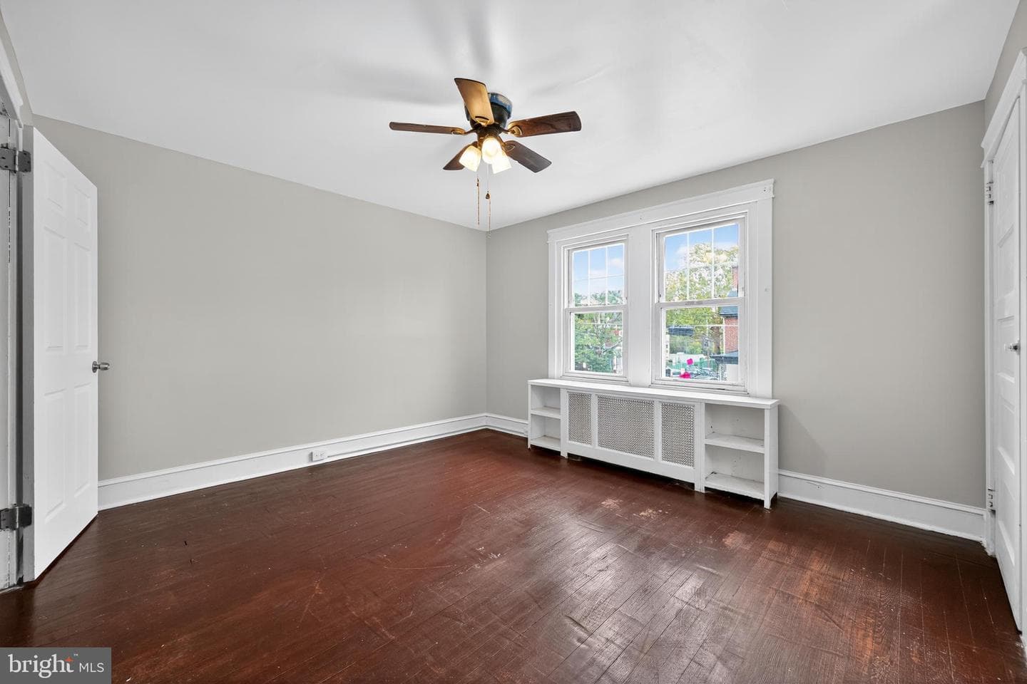 29 E Freedley Street photo 9