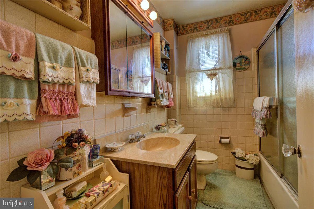384 Penllyn Blue Bell Pike photo 14