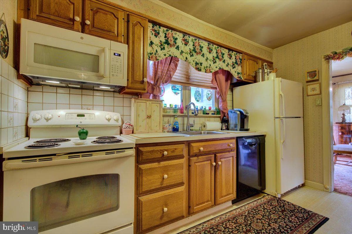 384 Penllyn Blue Bell Pike photo 9