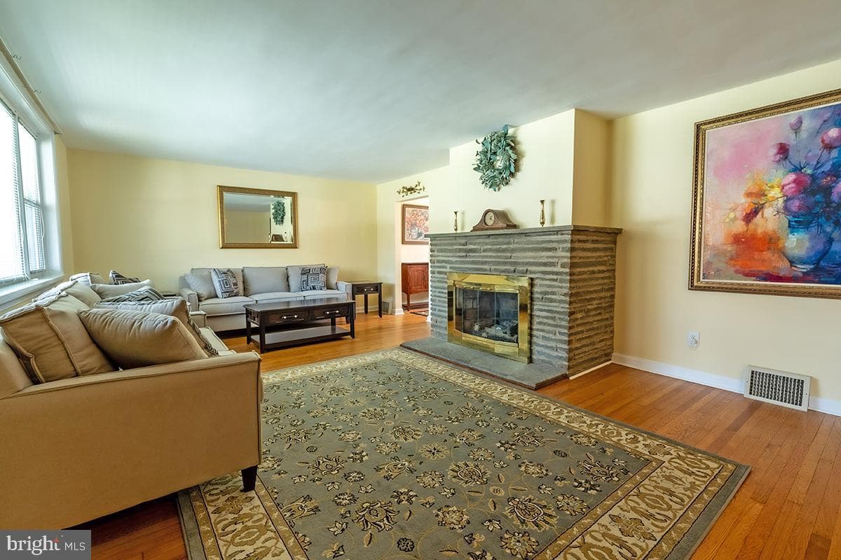 1450 Stephen Road photo 10