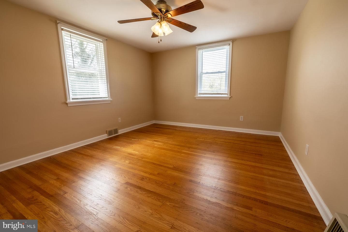 1450 Stephen Road photo 25