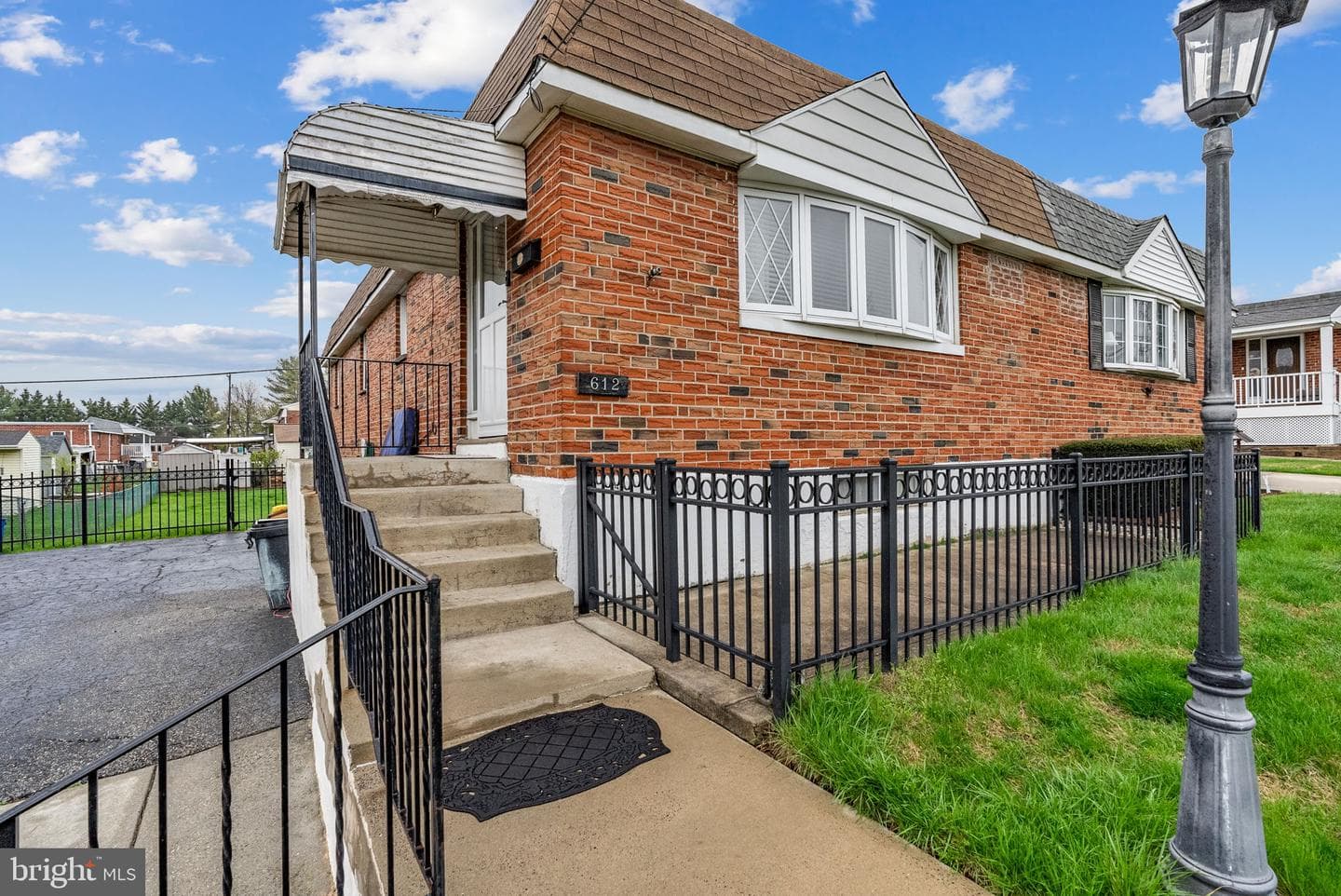 612 Clay Drive photo 4