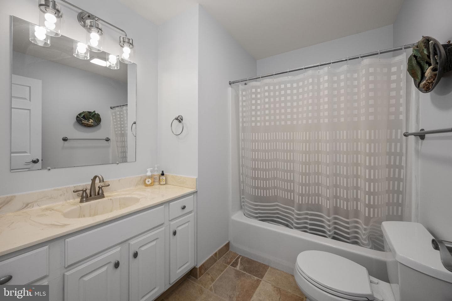 1008 Horseshoe Drive #1008 photo 19