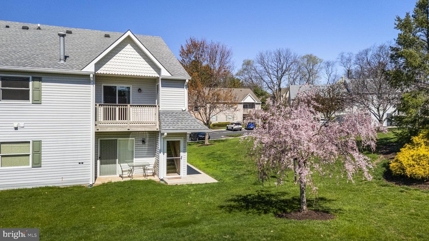 1008 Horseshoe Drive #1008 photo 2