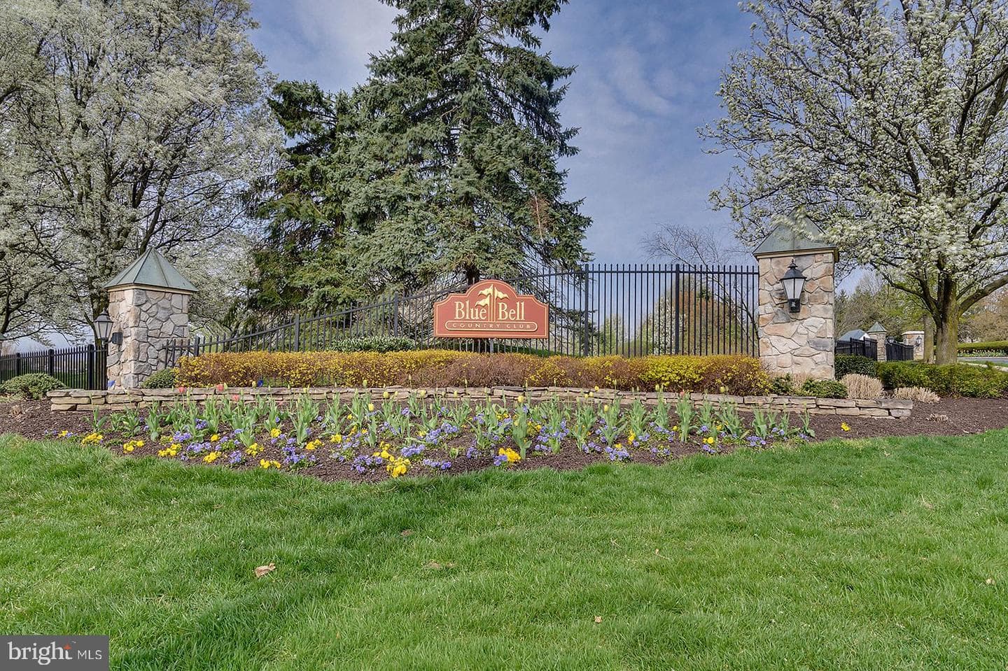 102 Muirfield Drive photo 35