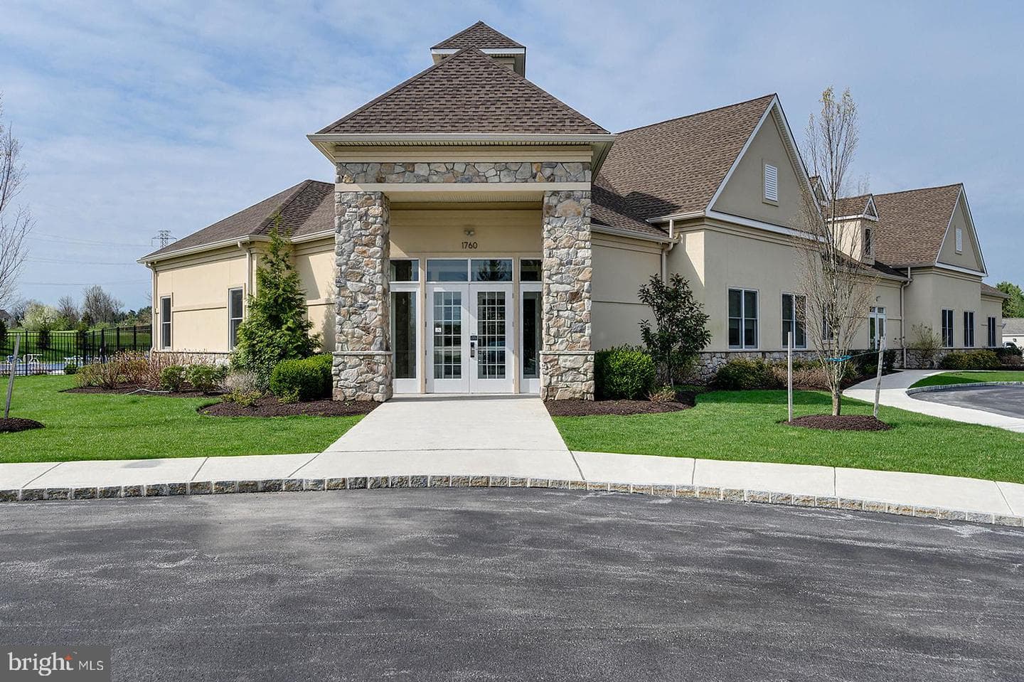 102 Muirfield Drive photo 37