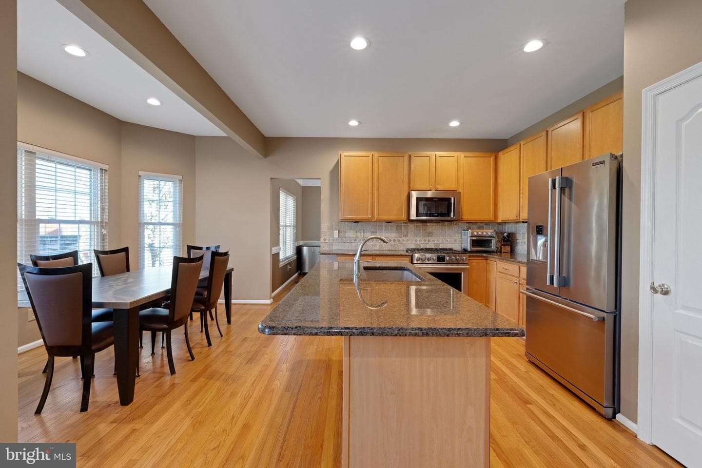 838 Mountain Top Drive photo 8