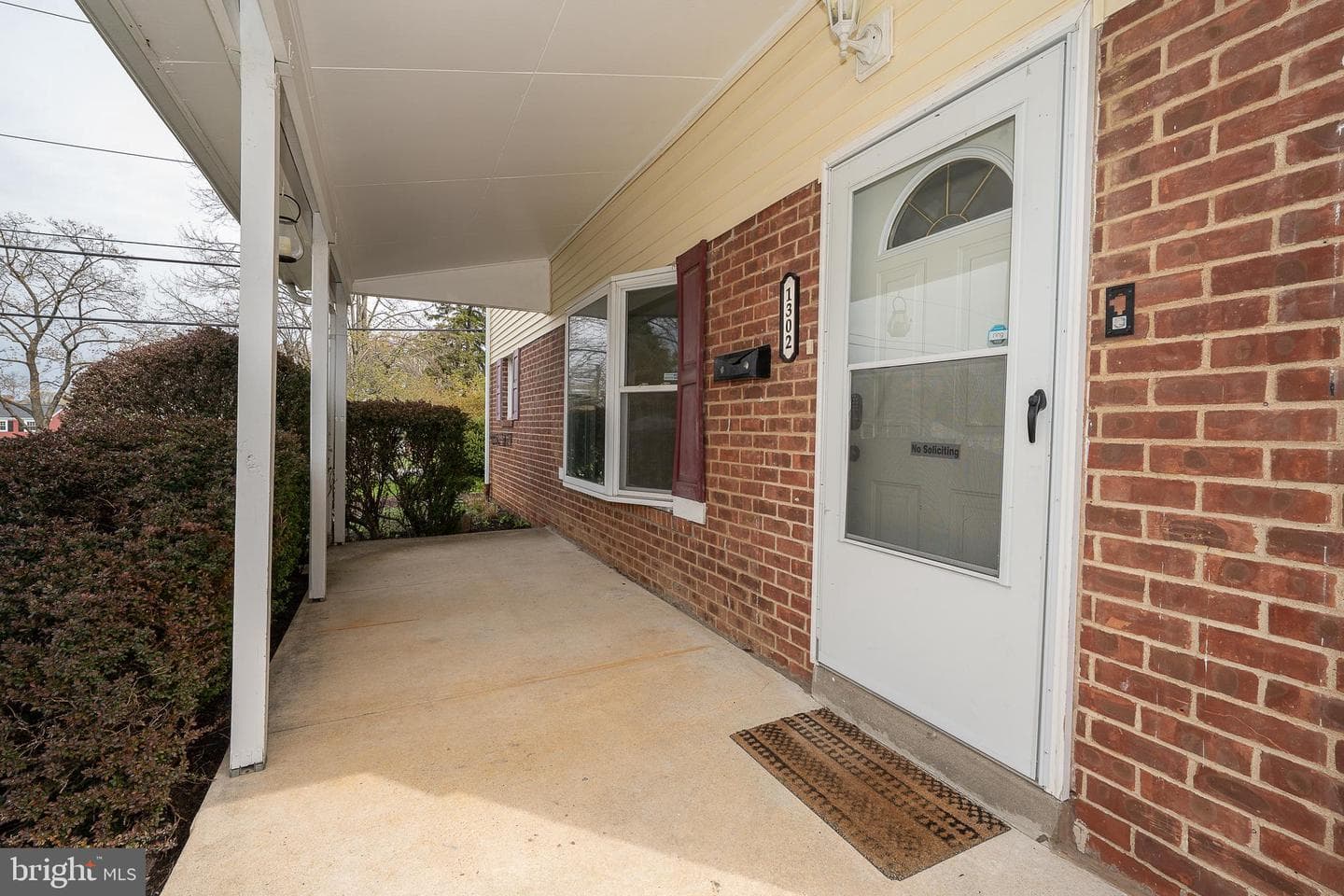 1302 Kopley Road photo 2