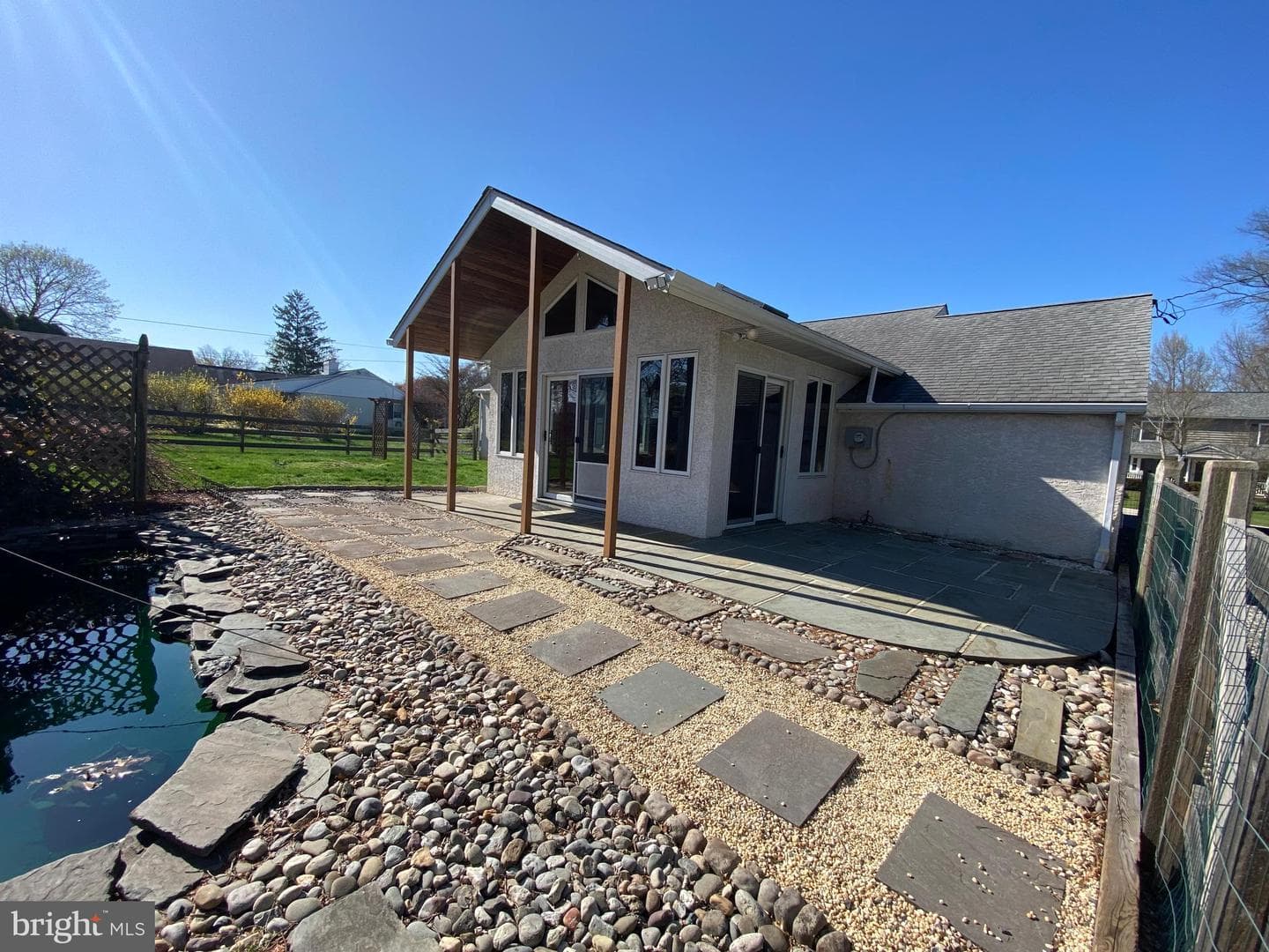 1022 Sparrow Road photo 20