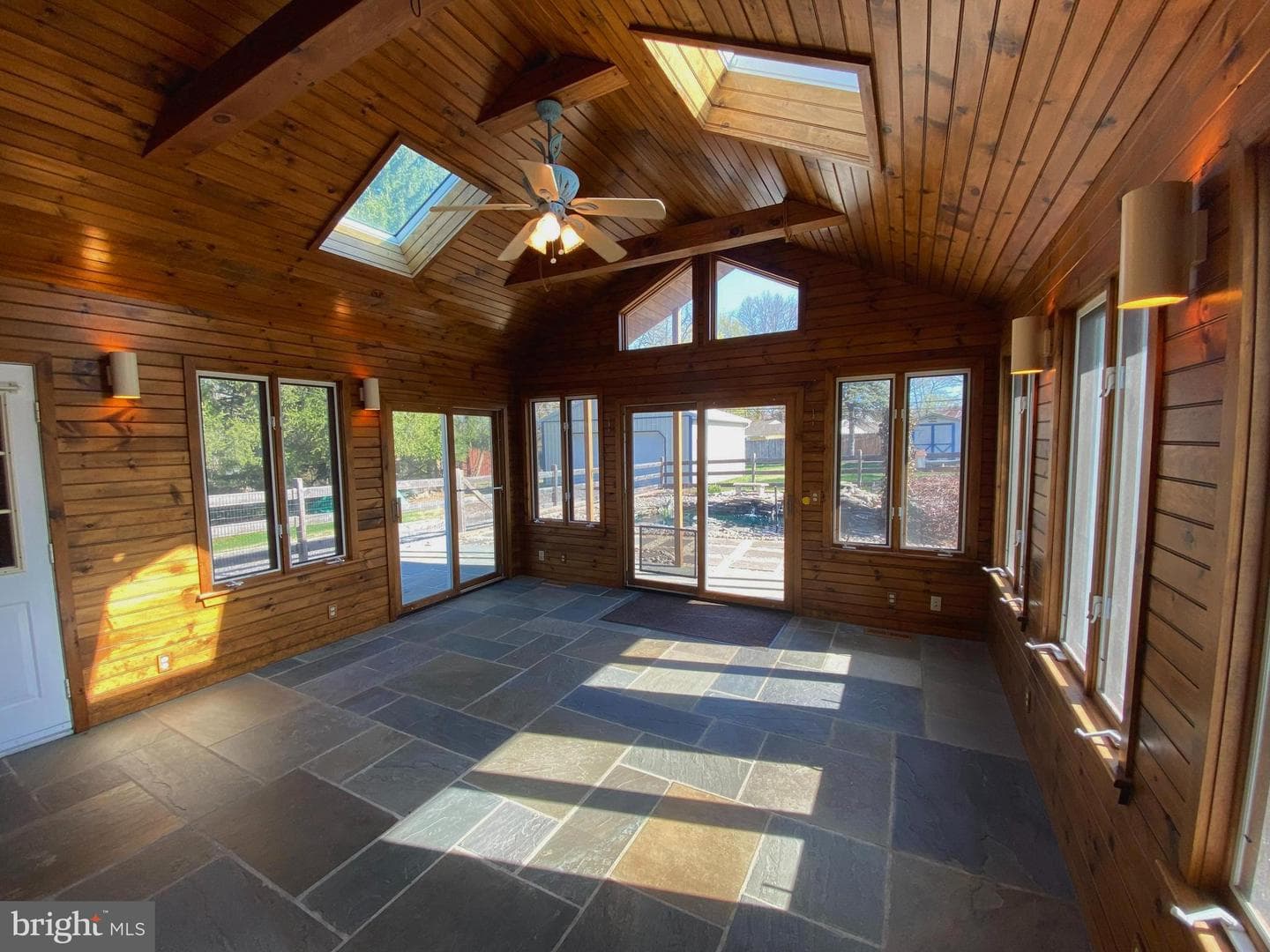 1022 Sparrow Road photo 9