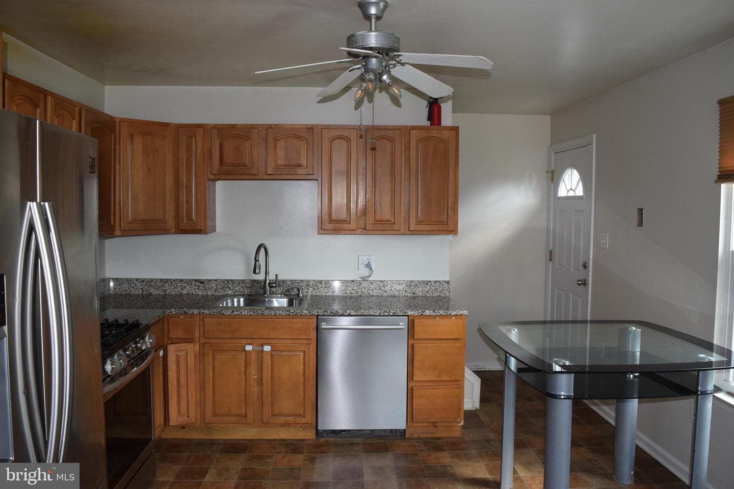 1625 Washington Avenue photo 6