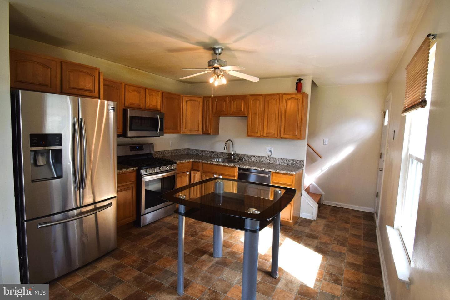 1625 Washington Avenue photo 8