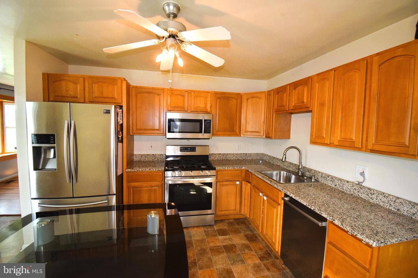1625 Washington Avenue photo 9