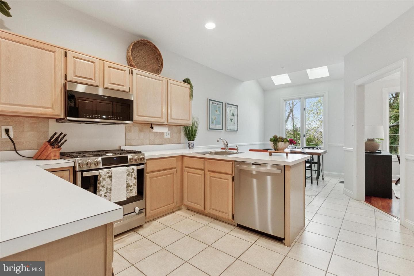 405 Glen Arbor Court photo 9