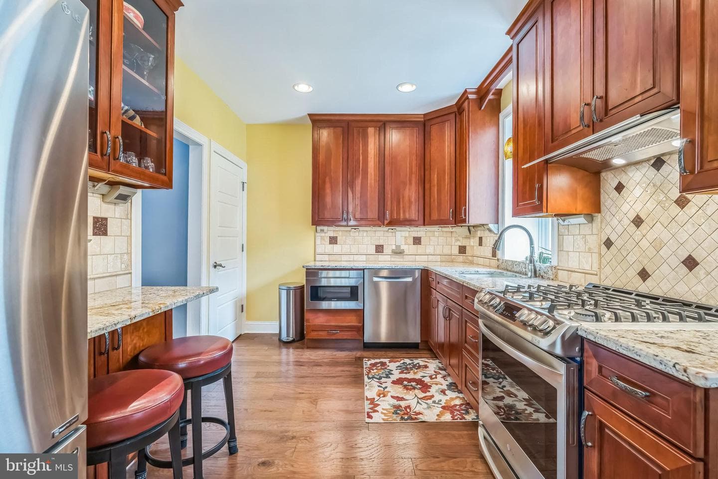 435 Renfrew Avenue photo 15