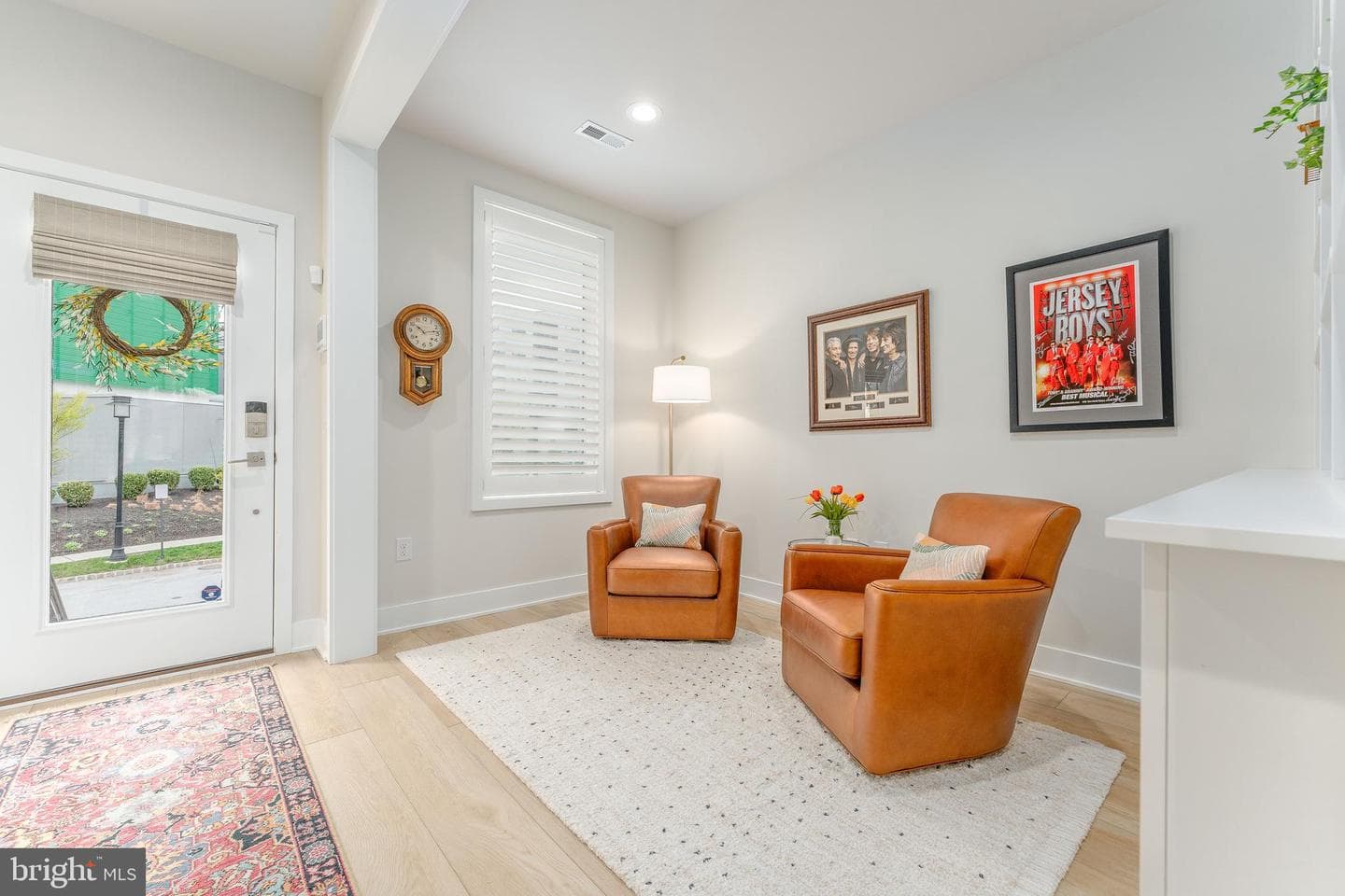 913 Laurens Alley photo 19
