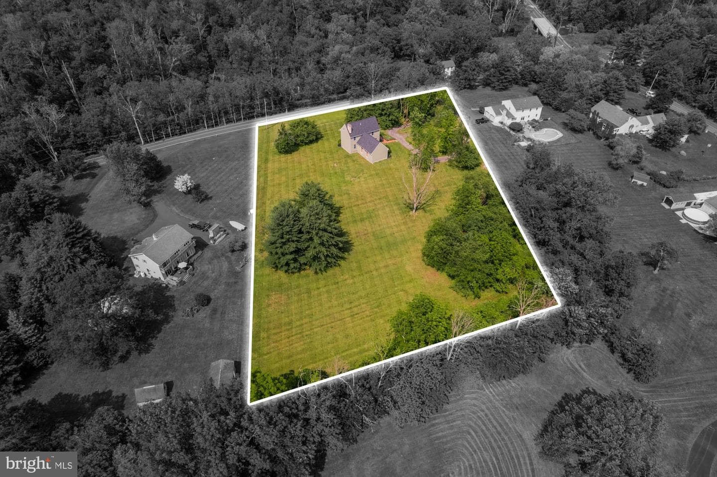 792 Swamp Picnic Road photo 48