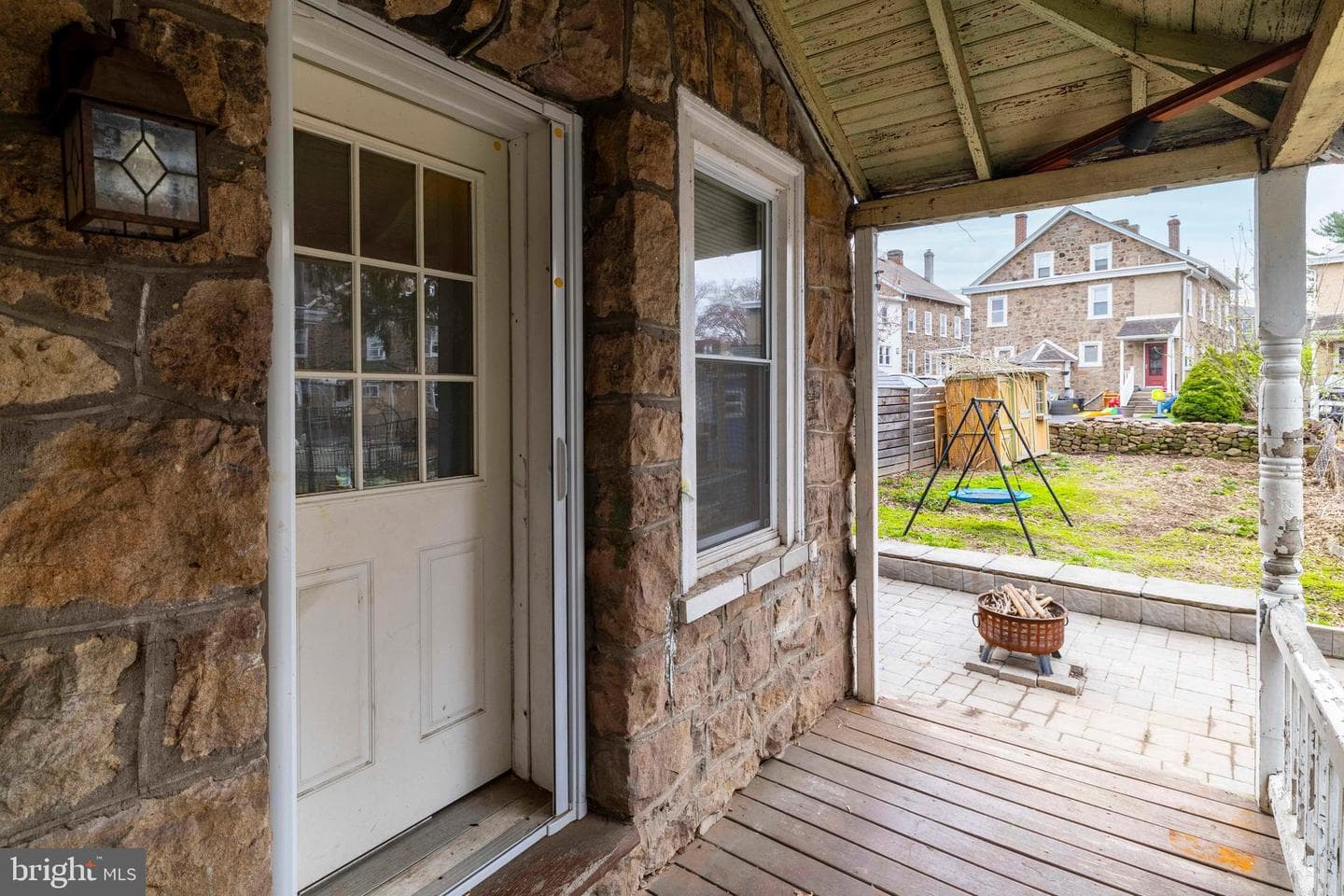 92 Orange Avenue photo 21