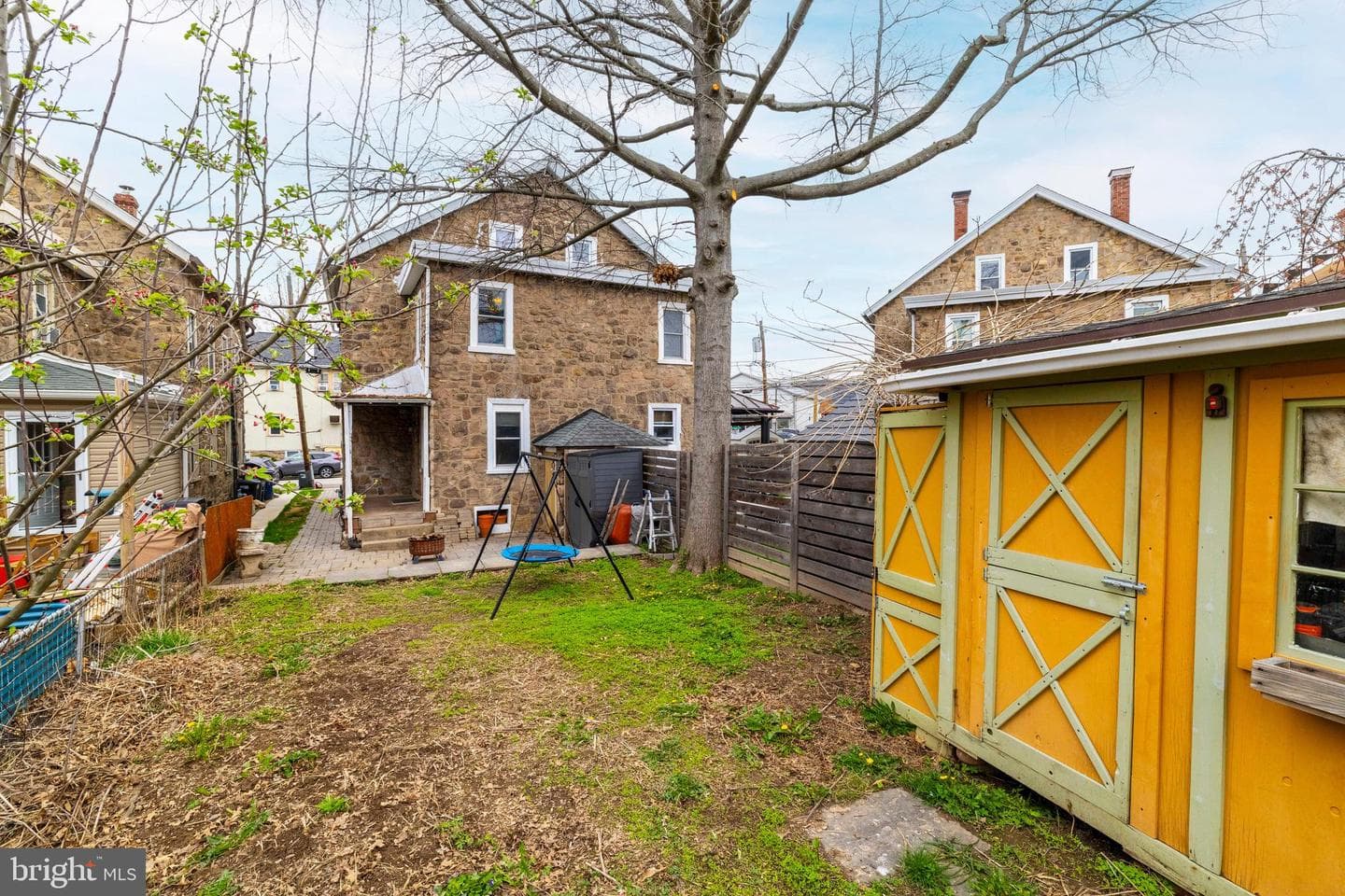 92 Orange Avenue photo 26