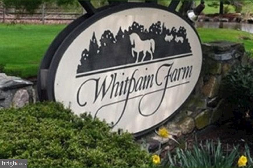 12 Farrier Lane